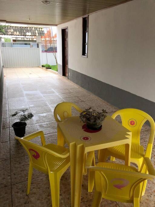 Apenas 100 Metros Da Praia, Casa Espacosa E Calma Rio das Ostras Exterior foto